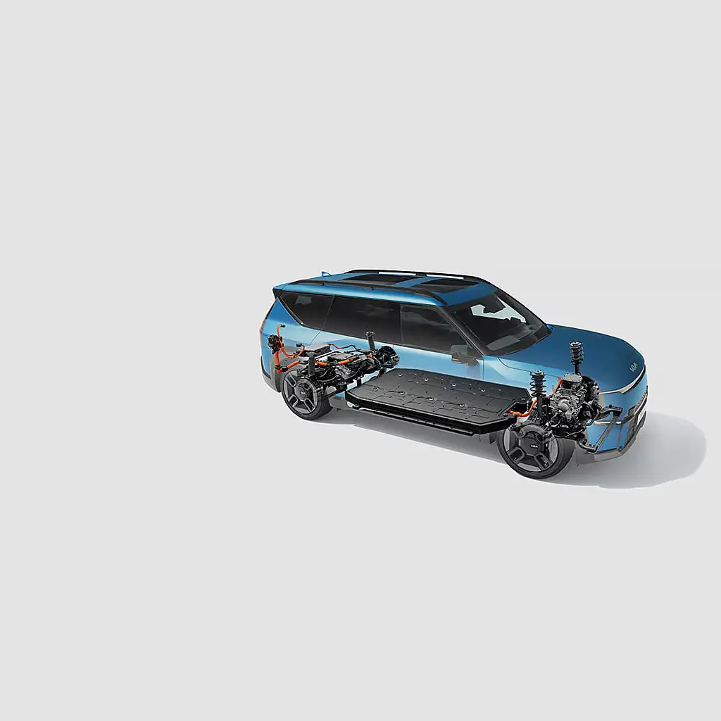 KIA EV9 in blauer Farbe mit sichtbarer Fahrzeugstruktur und Technik.